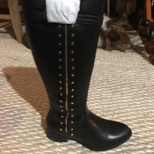 NEW Kneel High Shoe Dazzle Boots Size 7